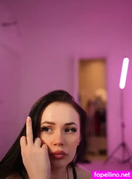 Misss Lilyy OnlyFans Thumbnail #8wsoN4Zj3i