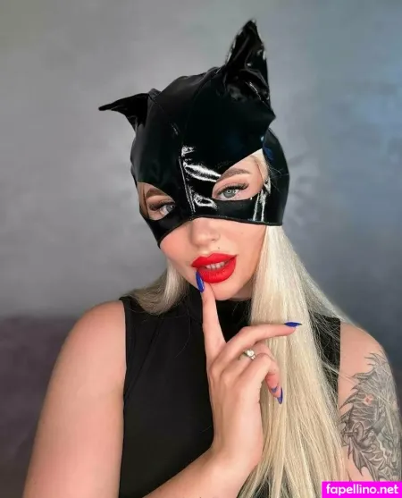 Misss Sandra Vip OnlyFans Thumbnail #OnPACKVZgz