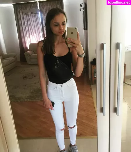 Misss Vikka OnlyFans Thumbnail #zmB0343yv3