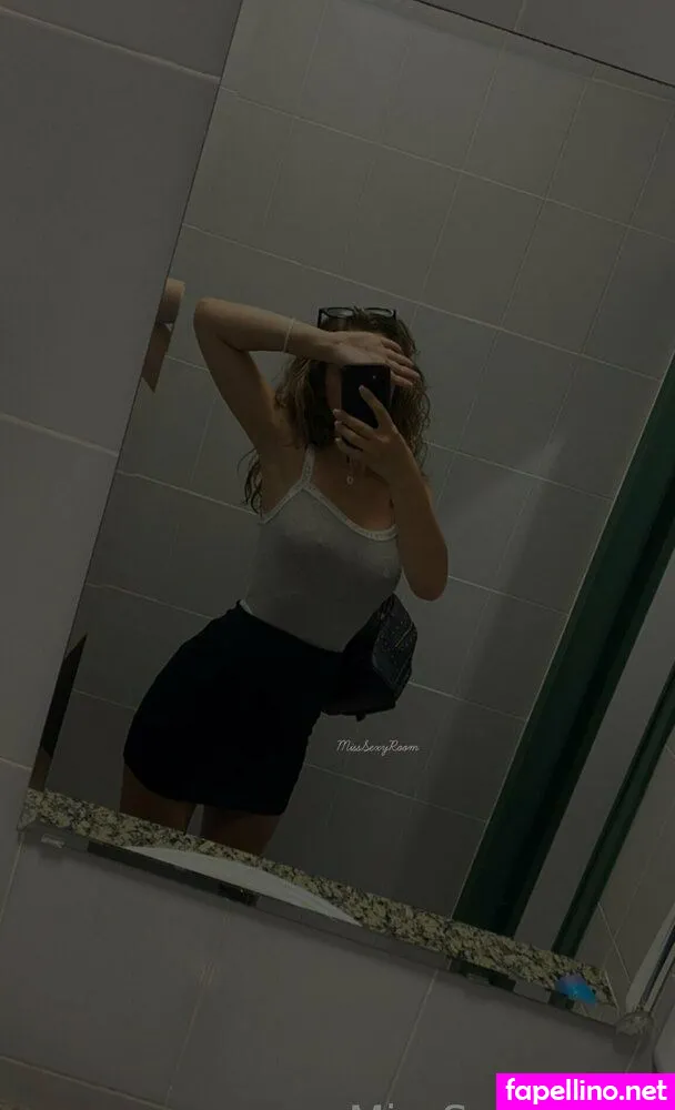 misssexyroomfree, yourfavmissi Nude Leaked OnlyFans Photo #gInvAW2eZ7