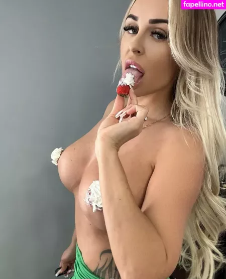 Misssheara OnlyFans Thumbnail #xARQo8RRQ0