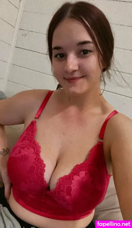 Misstaraa98 OnlyFans Thumbnail #2Th8lqilUr