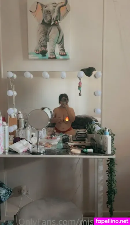 Misstaraa98 OnlyFans Thumbnail #VqHxX7Pjrb