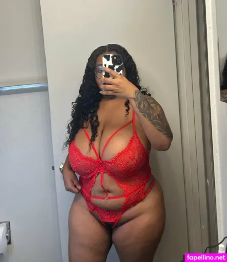 Missthang08 OnlyFans Thumbnail #Q5F9N7FMoz