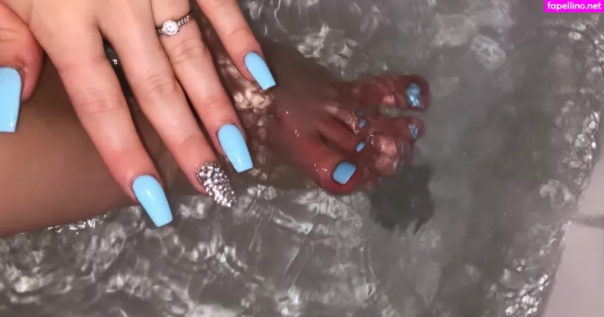 Misstinyangel OnlyFans Thumbnail #juPocPr6u4