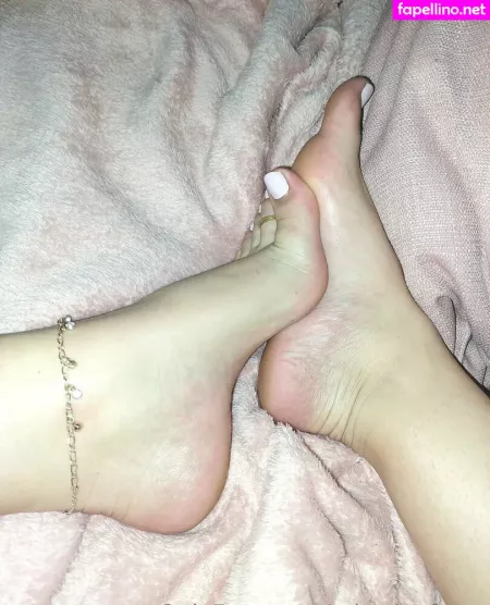 Misstinyfeets OnlyFans Thumbnail #KwY3lSBimP