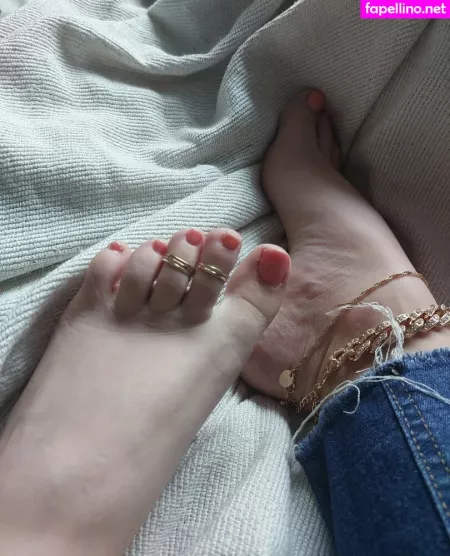 Misstinyfeets OnlyFans Thumbnail #MQBG36JbFI