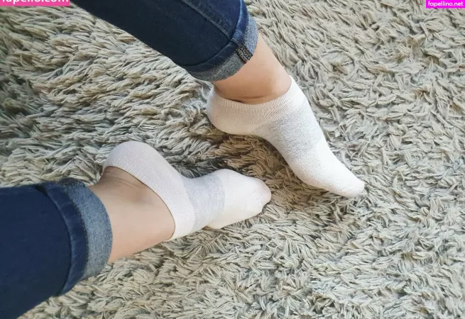 Misstinyfeets OnlyFans Thumbnail #RDkKHkj1Hw