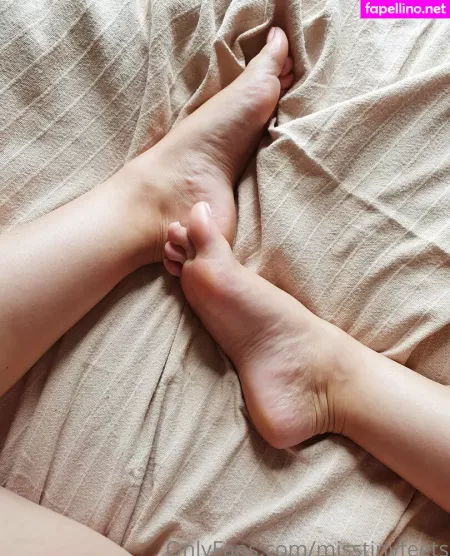 Misstinyfeets OnlyFans Thumbnail #i45BxzK79C
