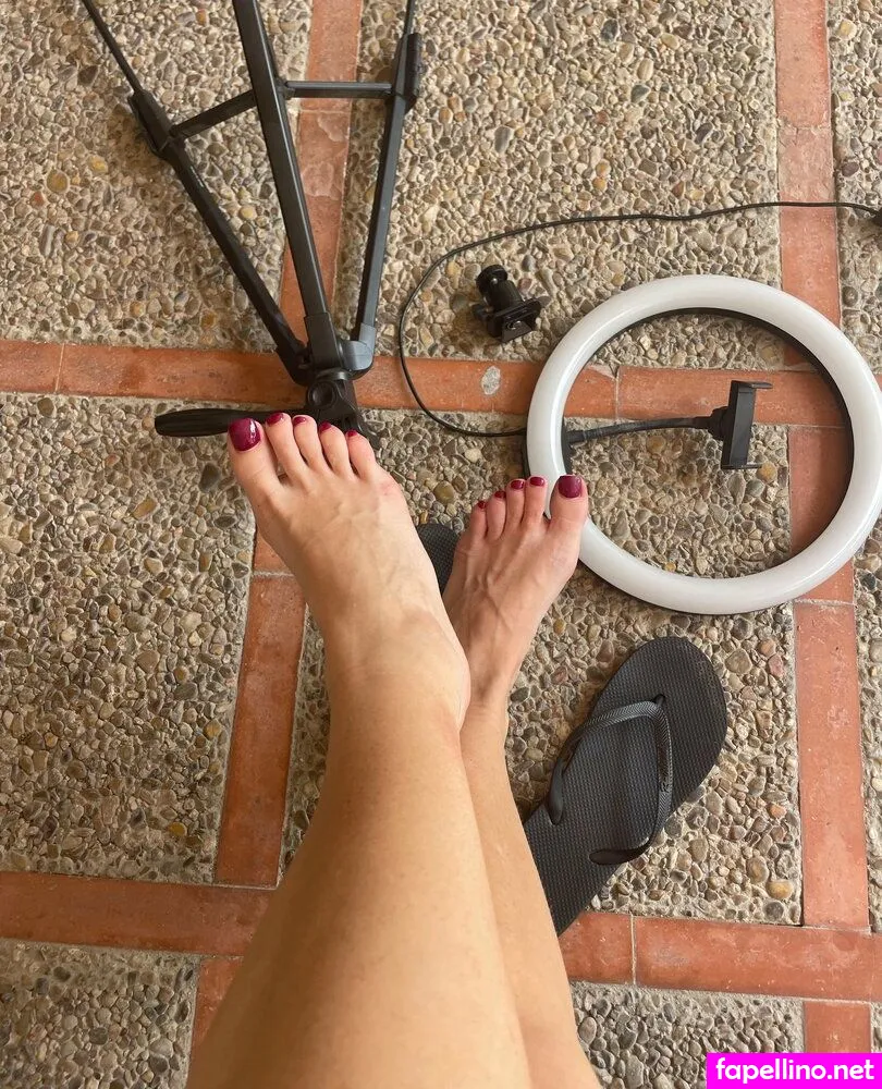 misstressroux Nude Leaked OnlyFans Photo #0PlcGtolzq