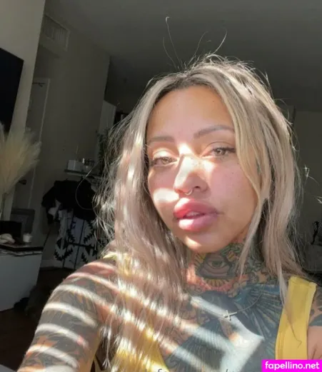 Misstwiggyy OnlyFans Thumbnail #8Ls8jpbuzi