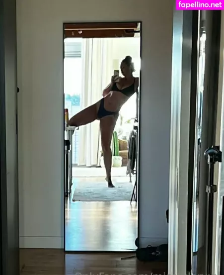 Misstylerxxx OnlyFans Thumbnail #lW2KFDOKA4