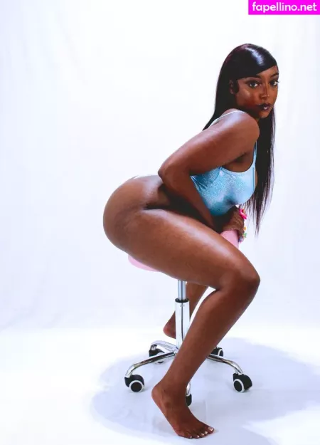 Missusblu OnlyFans Thumbnail #IduWZi0mgB