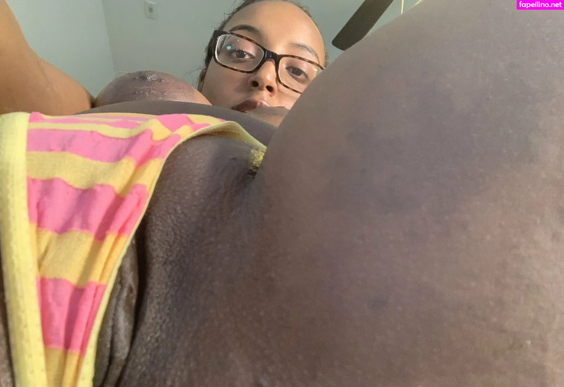 Juicy Butt Queen, missusblu, woochiewobbler Nude Leaked OnlyFans Photo #W8iHgAkxiL