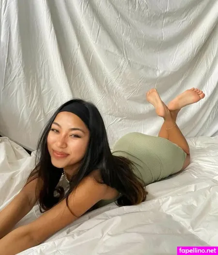 Missvalerienicole OnlyFans Thumbnail #FOya5lwAC2