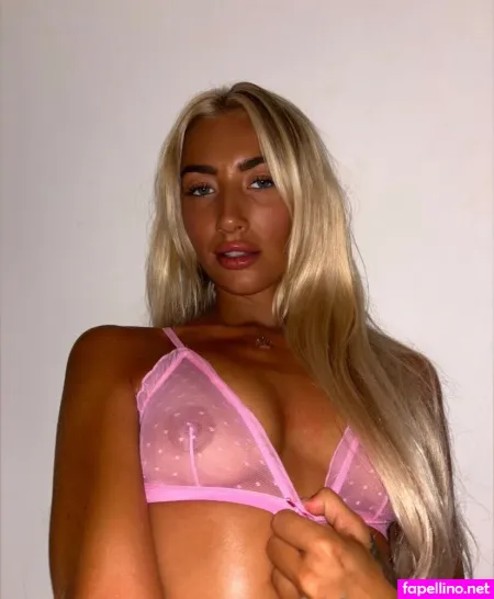 Missvineex OnlyFans Thumbnail #t6AmtDqvl4