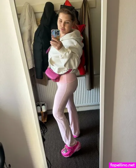 Missxalice OnlyFans Thumbnail #C20bcmUzR7