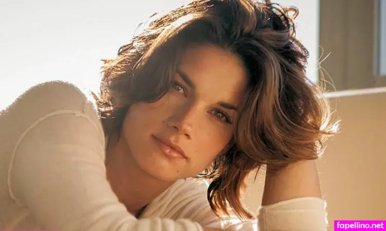 Missy Peregrym OnlyFans Thumbnail #1JKENZ0GFz