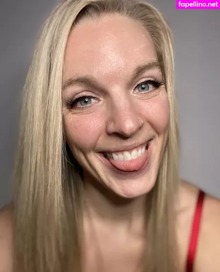 Missydarling OnlyFans Thumbnail #GgFhJE6kW8