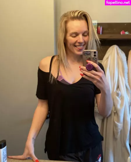 Missydarling OnlyFans Thumbnail #UAZAxVvy3o