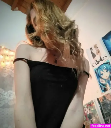 Missygamerdolll OnlyFans Thumbnail #NPduzMfPk6