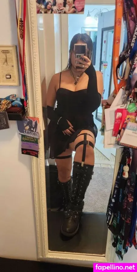 Mistletoad OnlyFans Thumbnail #JK6G5NR36Z