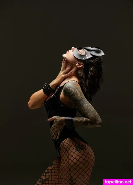 Mistress Bri OnlyFans Thumbnail #yJ2QxaOIuv