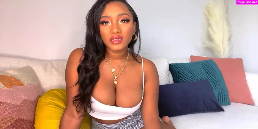 Mistress India OnlyFans Thumbnail #kOeJxArSFG