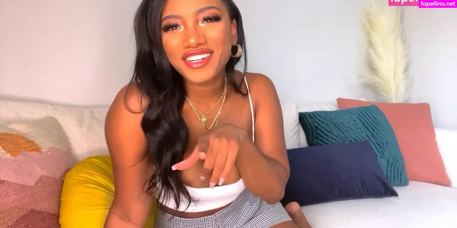 Mistress India OnlyFans Thumbnail #rMDghZHywE