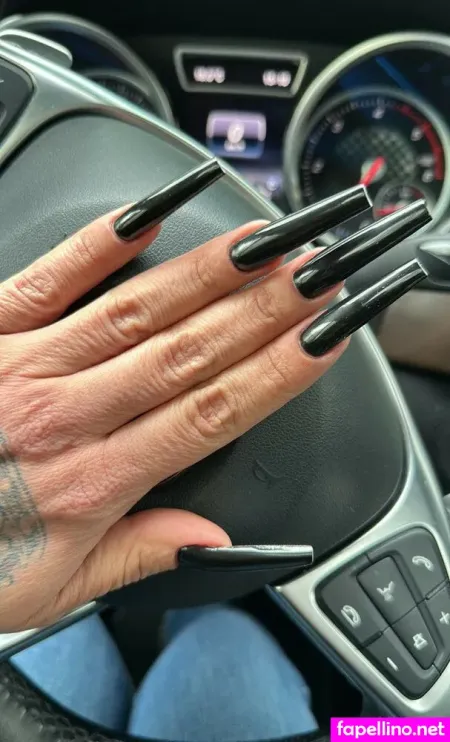 Mistress Kennya OnlyFans Thumbnail #EoghvLCWZX