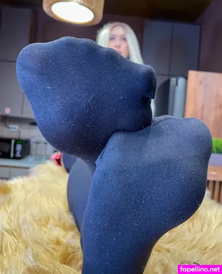 Mistress Legs Main Profile Photo