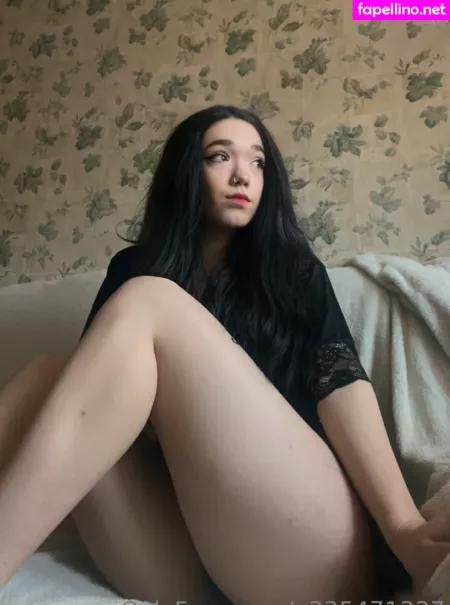 Mistress Sobi OnlyFans Thumbnail #kMkuu3FbpE