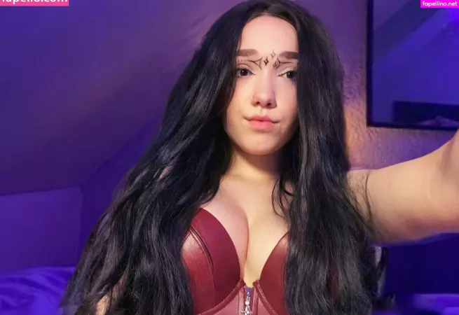 Mistress Sobi OnlyFans Thumbnail #sN3a8Aebwo