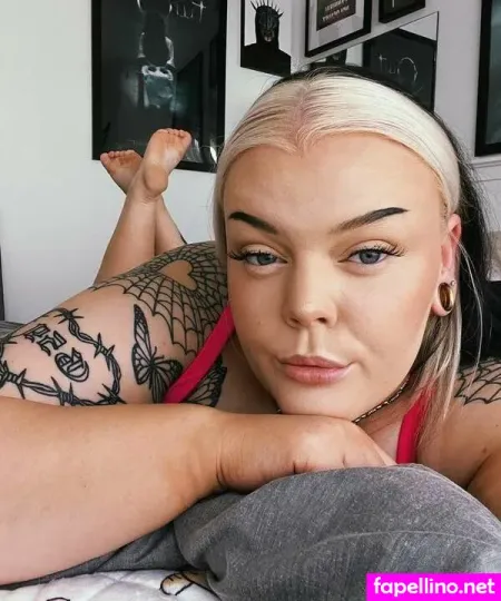 Mistress Spite OnlyFans Thumbnail #qMl1inZ9mq