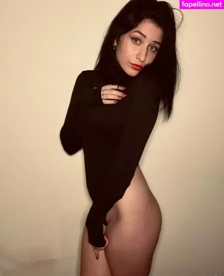 Mistress Stefy OnlyFans Thumbnail #F85ptz5LvK