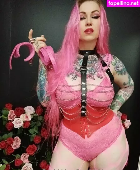 Mistress Suski OnlyFans Thumbnail #lOYBnbJr4Y