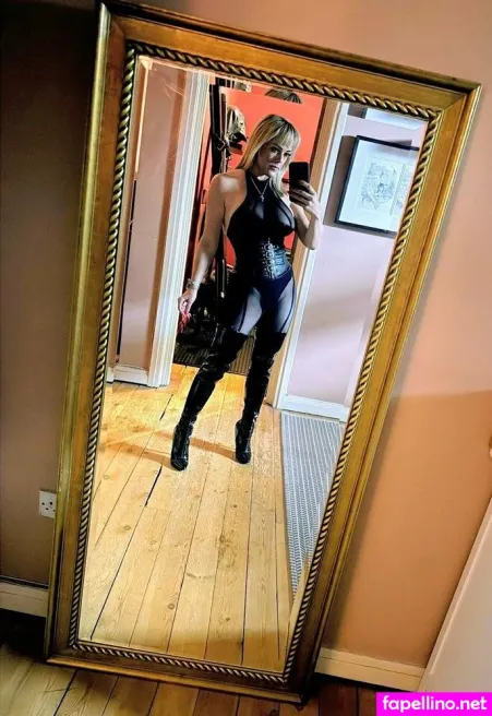 Mistress Tess1 OnlyFans Thumbnail #7WGyIsVvmF