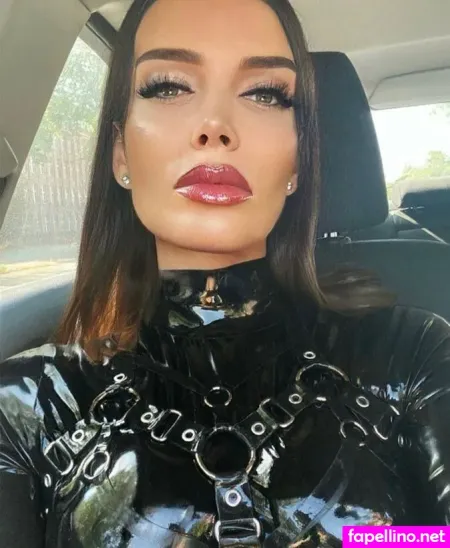 Mistress Ultraviolence Main Profile Photo