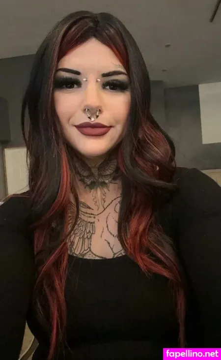 Mistress X Main Profile Photo