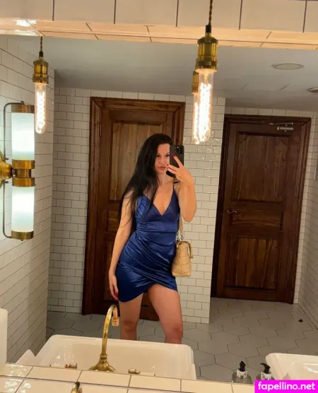 Mistressanny69 OnlyFans Thumbnail #lve5BOPCKs