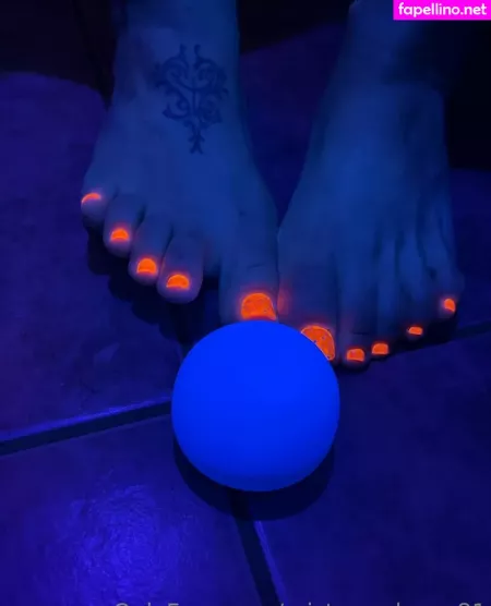 Mistresscherry81 OnlyFans Thumbnail #AW19BZxty6