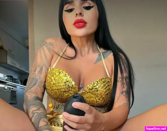 Mistresscleopatra 1 OnlyFans Thumbnail #0T0hk0DPuO