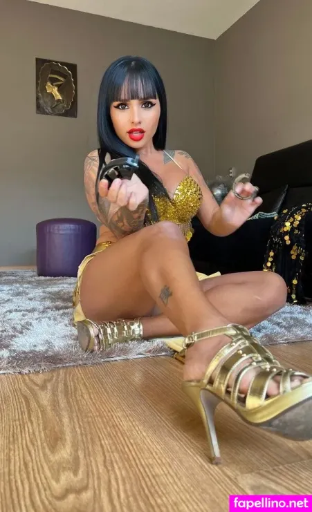 Mistresscleopatra 1 OnlyFans Thumbnail #Ju98TxH5Sm