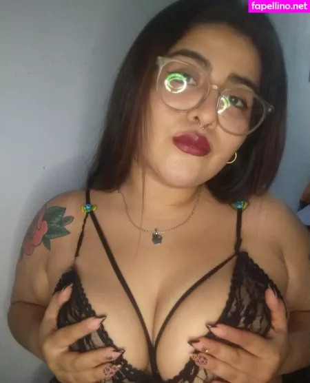 Mistressdakotaf OnlyFans Thumbnail #Yn5fv5NEgk