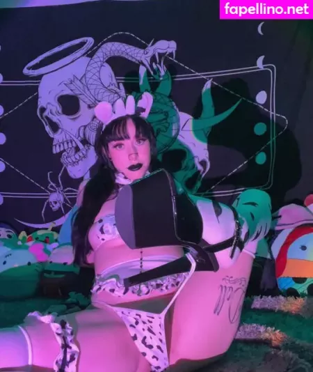 Mistressgraves OnlyFans Thumbnail #RcdrHsC2Uh