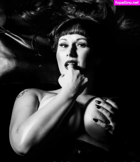 Mistresskeiju OnlyFans Thumbnail #M33syvmQEu