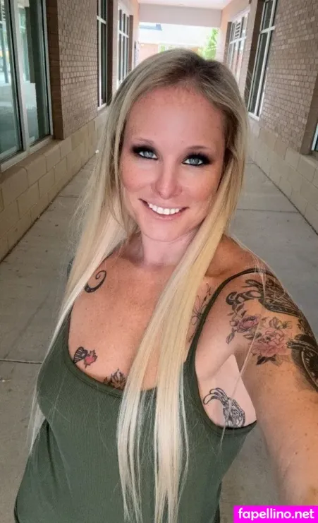 Mistresskorabell OnlyFans Thumbnail #Ze77IhHQQi