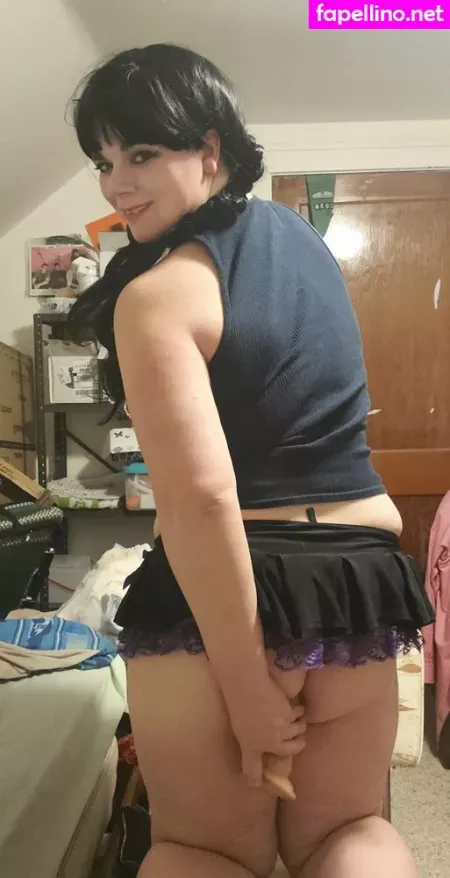 Mistresskrissy95 OnlyFans Thumbnail #0vxBh6dCkR