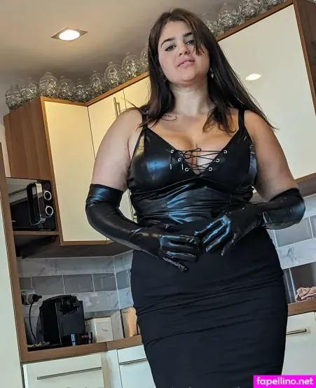 Mistresslucialatina OnlyFans Thumbnail #X7Ci9spOVq