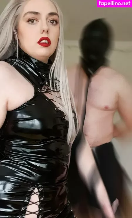 Mistressmasterchandler OnlyFans Thumbnail #L294kH7vXE